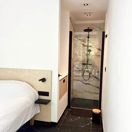 別荘 Serenity - Sauna & Jacuzzi デュルビュイ